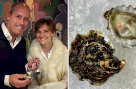 Wah, Pasangan ini Temukan Mutiara Saat Makan Tiram di Restoran