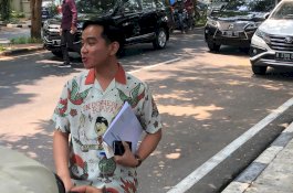 Bawa Dokumen Pencalonan Wali Kota Solo, Gibran Temui Megawati