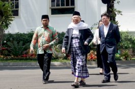 Hadiri Sidang Kabinet Perdana, Ma'ruf Amin Kembali ke Kebiasaan Lama