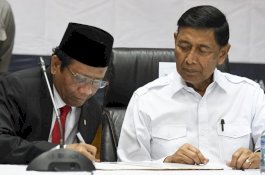 Mahfud MD dan Wiranto Saling Memuji di Twitter, Begini Cuitan Nakal Warganet