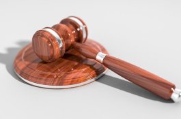 Wanita Iran Dipenjara Seumur Hidup di Abu Dhabi Karena Jadi Mata-mata