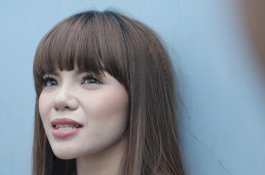 Dinar Candy Ngaku Jatuh Cinta dengan Anggota Polisi