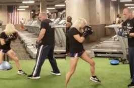 Jadi Petarung MMA, Bintang Porno Ini KO di Ronde Pertama