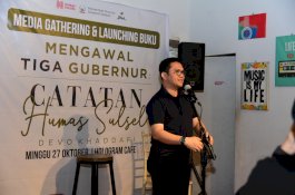 'Jangan Biarkan Rakyat Lapar', Salah Satu Judul di Buku Devo Khaddafi Mengawal 3 Gubernur