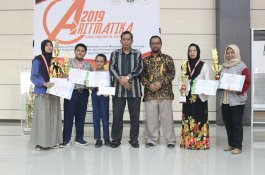 SMA 5 Gowa dan SMP Athirah Juarai Lomba Aritmatika di UIN Alauddin