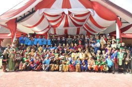 Pakaian Adat Tanah Air Warnai Peringatan HSP 2019 di Sidrap