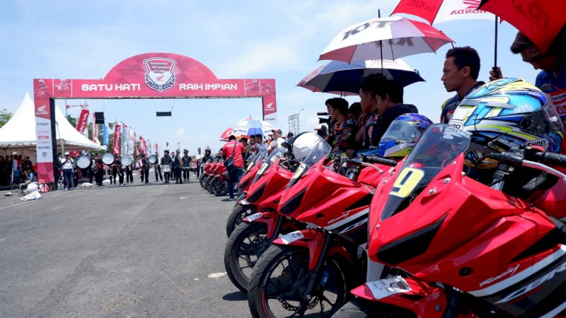 173 Starter Ramaikan Perhelatan Akbar Honda Dream Cup Makassar