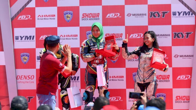 Wanita Berhijab Berhasil Raih Podium Di HDC Makassar Makassar