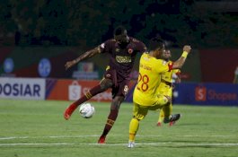 Kalah 3-2 Dari Bhayangkara FC, 'Entah Apa yang Merasukimu PSM'