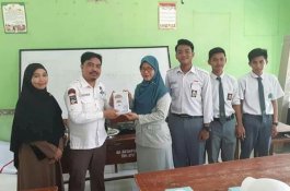 Rumah Pintar Pemilu KPU Bantaeng Kunjungi 3 Sekolah