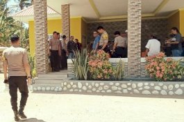 Kejar Kepala Desa Palajau di Arena Musrembang, Vijay Dibonyok Pengawal