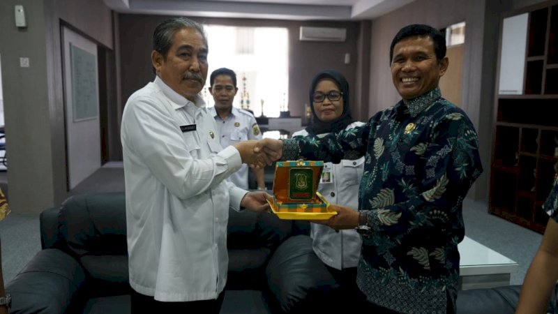 Bupati Sidrap Terima Rombongan Anggota DPRD Tana Tidung