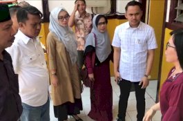 Bibir Siswa Digunting, Anggota DPRD Makassar Datangi Sekolah