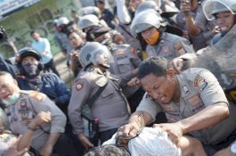 Dinilai Tidak Adil, Wartawan Bonyok Tanpa Salah, Polisi Hanya Ditahan 21 Hari