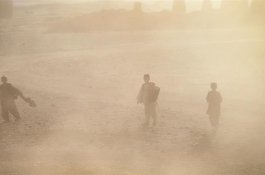 9 Anak Sekolah Tewas Akibat Ledakan Bom Pinggir Jalan di Afghanistan