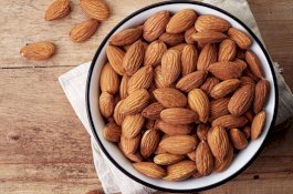 Coba ini! Cara Ampuh Menghilangkan Bekas Jerawat