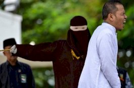 Perancang Aturan Hukuman Cambuk di Aceh Tepergok Berzina dengan Istri Orang