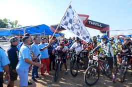 Wagub Sulsel Lepas 1.300 Peserta Jejak Alam Kahu Cross Country Adventure Bike