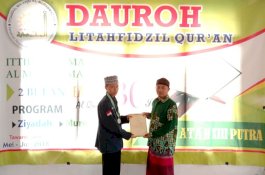 Hanya 47 Hari, Santri Darul Arqam Gombara Hafal 30 Juz Alquran