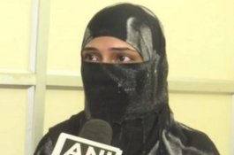 Belum Lama Menikah, Suami Talak Istrinya Karena Giginya Bengkok