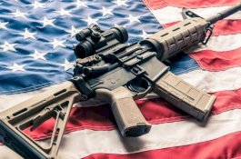 Wanita Hamil Bunuh Perampok Pakai Senapan AR-15 Dengan Satu Tembakan