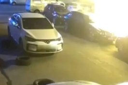 Tujuannya Bunuh Kecoak, Pria ini Tak Sengaja Membakar Tiga Mobil