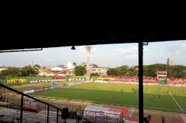 Sepi, Laga PSM Menjamu Kalteng Putra Hanya Disaksikan 2.174 Penonton