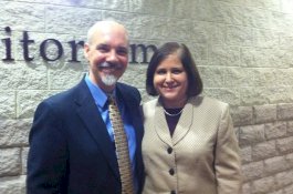 Geser Petahana, Ini Sosok Wanita Muslim-Amerika Pertama yang Jadi Senator Virginia