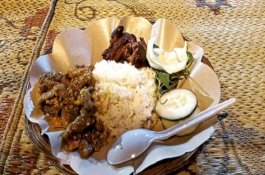 Wisata Kuliner ke Jogja, 5 Jajanan Ini Wajib Diburu