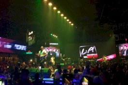 Bernostalgia dengan Pengunjung Zona Cafe Makassar, Pasha: Ungu Tetap Ada