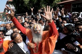 Sengketa Tanah Kuil dan Masjid yang Berabad-abad di India Telah Diselesaikan