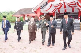 Upacara Hari Pahlawan di Sidrap Berlangsung di Bawah Guyuran Hujan