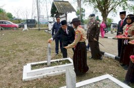 Rangkaian Hari Pahlawan, Bupati Sidrap Ziarah ke TMP Mario