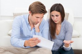 Bolehkah Berutang untuk Biayai Resepsi Pernikahan?