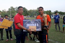 Barru Putra Juara Turnamen Bola Madello Cup VII