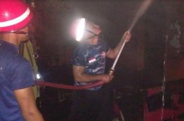 Damkar Bantaeng Sigap, Satu Keluarga Selamat