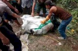 Seluruh Tubuh Dilakban, Warga Bertakbir saat Evakuasi Mayat dalam Koper