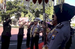 Diterima Wakapolres, Tradisi Pedang Pora Sambut Kedatangan AKBP Wawan Sumantri di Bantaeng