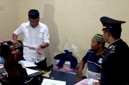 Ini Pelaku dan Parang 50 Cm yang Dipakai Penggal Kepala Keponakannya di Gowa