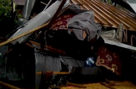 Puting Beliung Mengamuk di Pinrang, Belasan Rumah Rusak