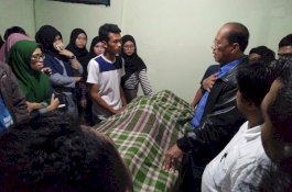 Di RS Ibnu Sina, Wakapolda Sulsel Minta Mahasiswa Tak Terpancing Emosi