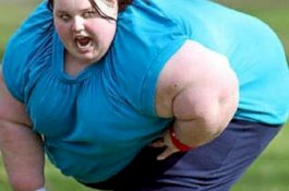 Demi Bantu Sang Adik, Perempuan Ini Makan Mi 3 Kilogram Tiap Hari