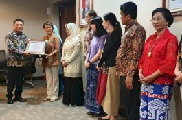 Daftar 10 Pahlawan Pencegah Stunting di Indonesia