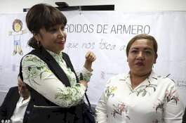 2 Bayi yang Terpisah Karena Letusan Gunung Berapi Bertemu 34 Tahun Kemudian