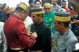 Hari Jadi Ke-699 Gowa, 10 Pimpinan OPD Dapat Pin Emas dan Penghargaan