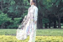 Gaun Digital Ini Belum Ada di Dunia Nyata, tetapi Harganya Capai Rp135 Juta