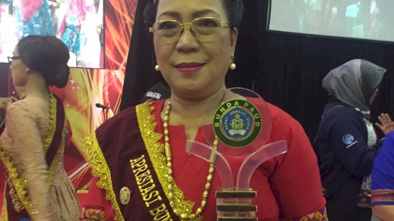 Bunda PAUD Toraja Utara, DR. Linda Christine Sumilat Paembonan,M.Si 