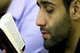 Menangis Tersedu-Sedu saat Membaca Alquran, Bagaimana Hukumnya?