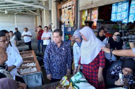 Jelang Natal, Menteri Perdagangan Pantau Harga di Pasar Pabaengbaeng