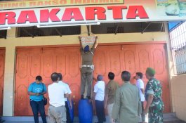 Tolak Pasang Alat Pajak Online, Warung di Sidrap Dipasangi Stiker